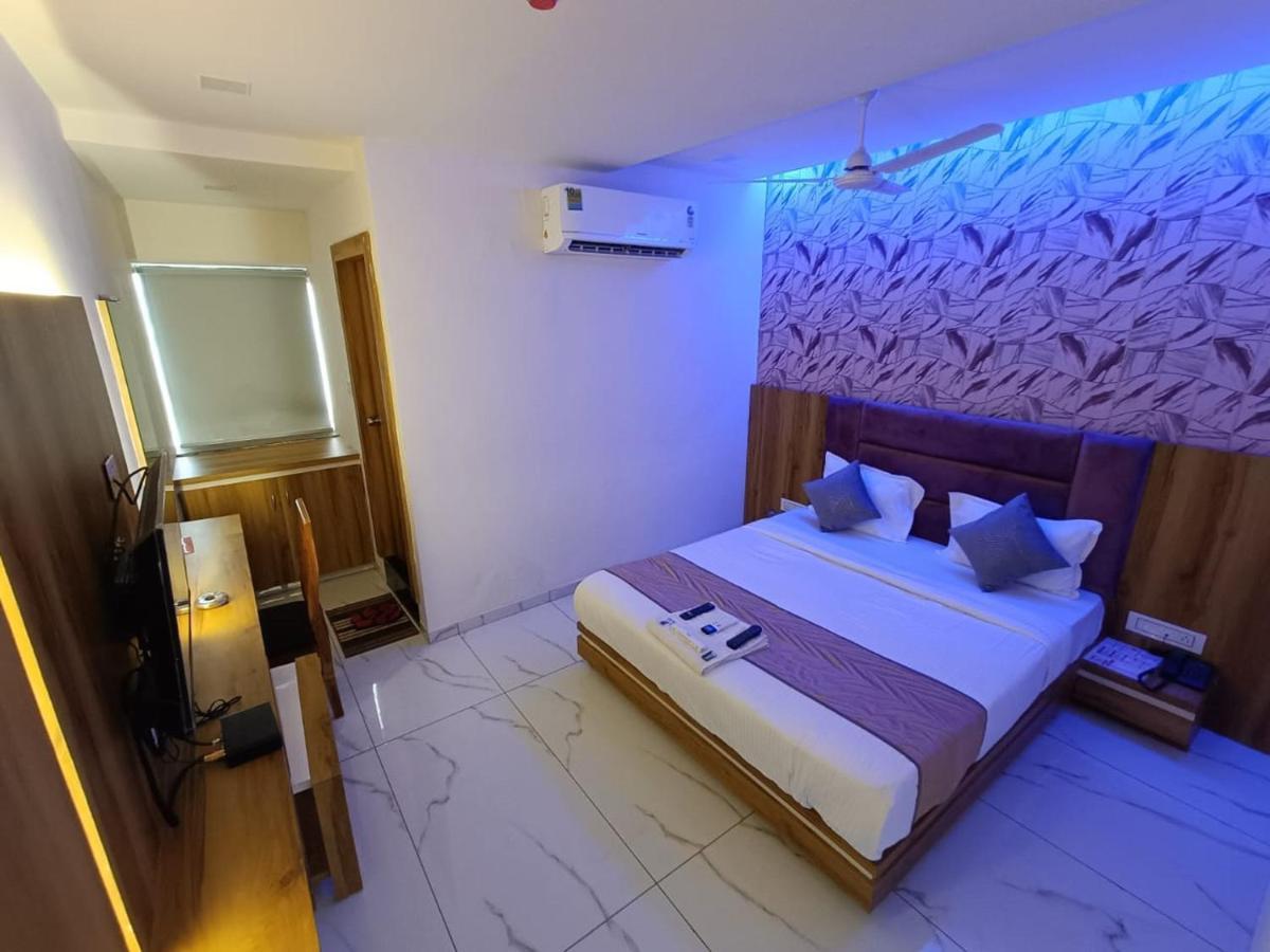 Hotel Rock Ānand Eksteriør billede